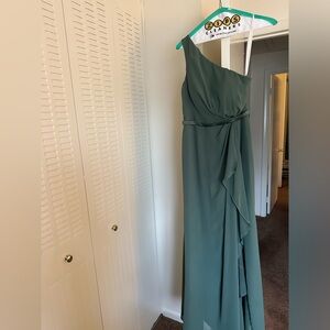 Azazie size 2 dress in eucalyptus green.